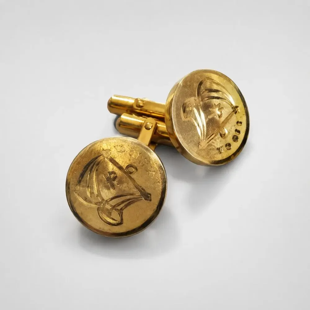 Vintage Destino Libra Zodiac Cufflinks 1970s Gold Tone Designer Signed‎ .75